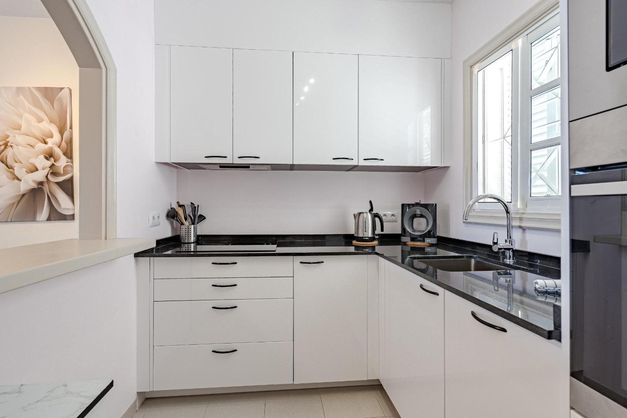 Apartment In Balcon Del Atlantico アデヘ エクステリア 写真